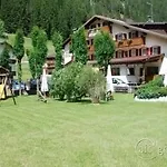 Hotel Dolomiten Irma Canazei