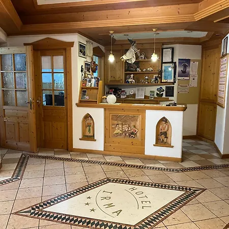 Dolomiten Irma Canazei