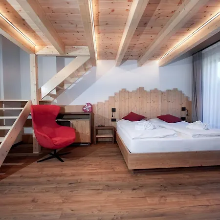 Dolomiten Irma 3*