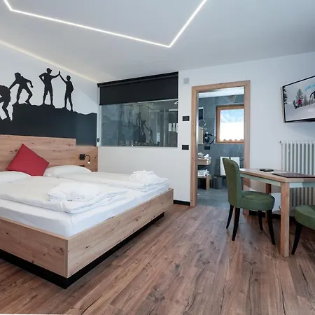 Hotel Dolomiten Irma 3*