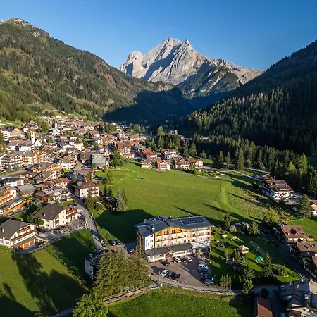 酒店 Dolomiten Irma