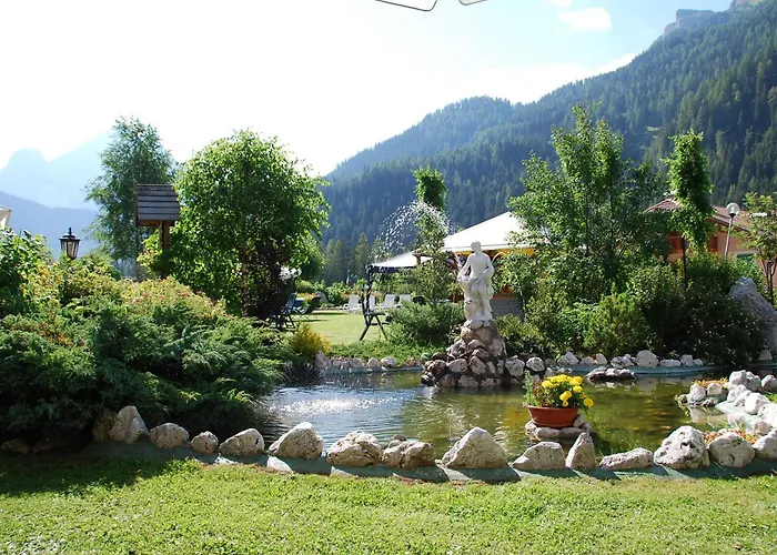 Dolomiten Irma Hotell Canazei