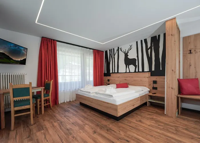 Dolomiten Irma Canazei