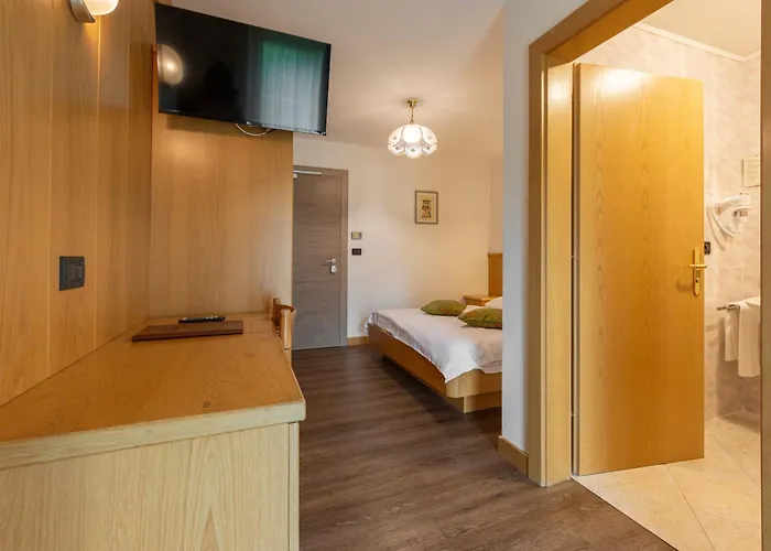 Dolomiten Irma 3* كنازاي