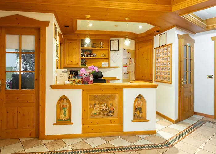 Dolomiten Irma Hotell Canazei